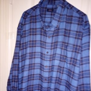 Arrow Flannel button down collar Man shirt